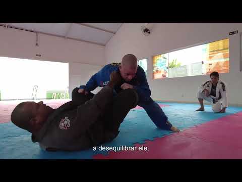 Aula de Guarda De La Riva no Jiu-Jitsu